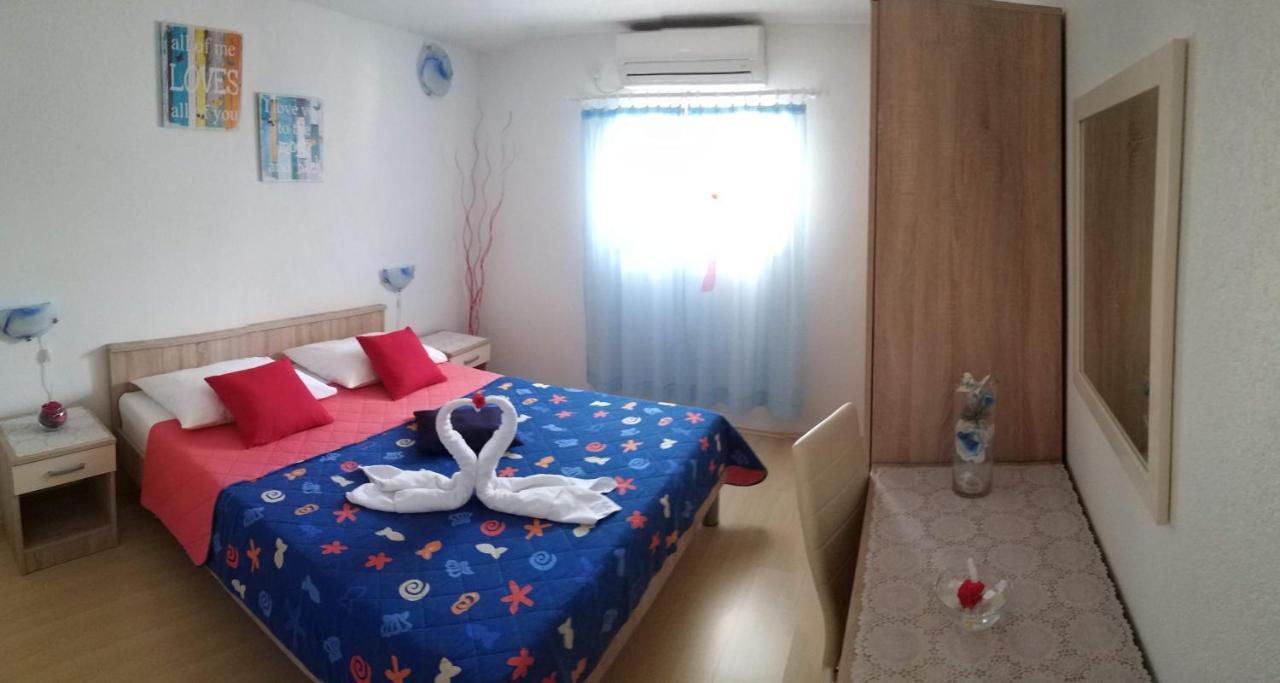 Apartmani Tanja Bol Exterior foto