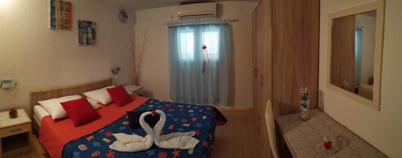 Apartmani Tanja Bol Exterior foto