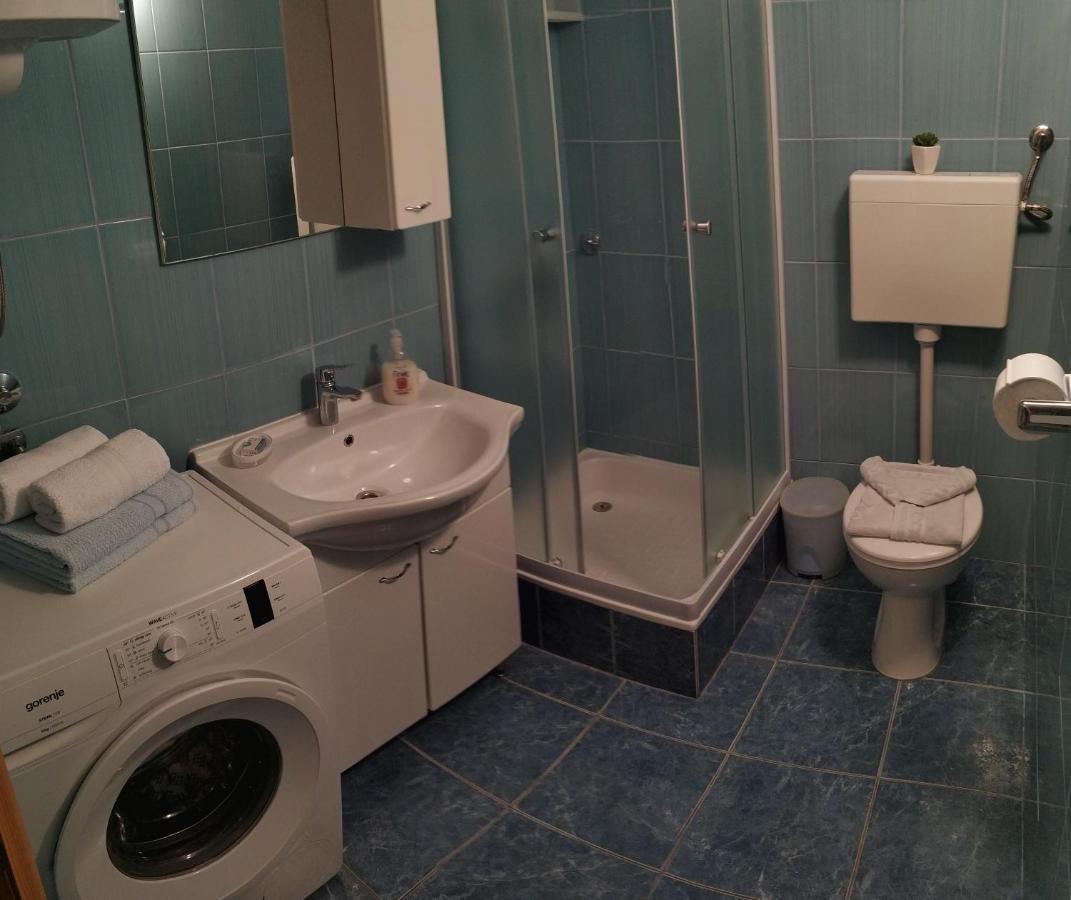 Apartmani Tanja Bol Exterior foto